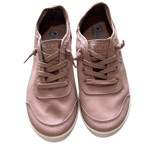 BOBS Skechers Memory Foam Pink Shoes w/ Rainbow Sole and Floral Mandala Design - Picture 4 of 6